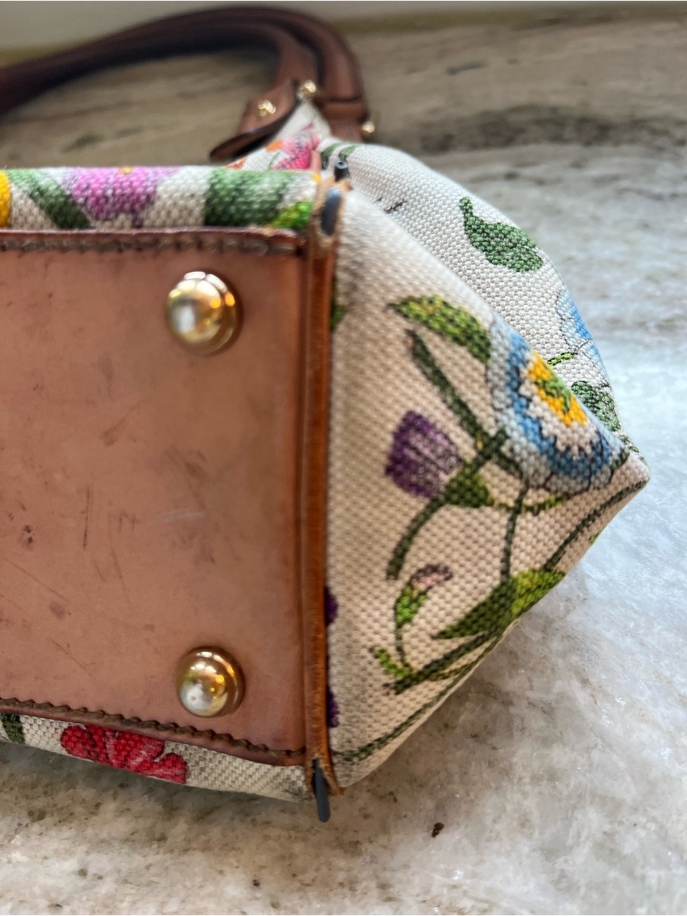 Gucci Flora 2 Handle Purse Canvas Leather Multi Color & Colorful Floral GoldRARE - Picture 6 of 15